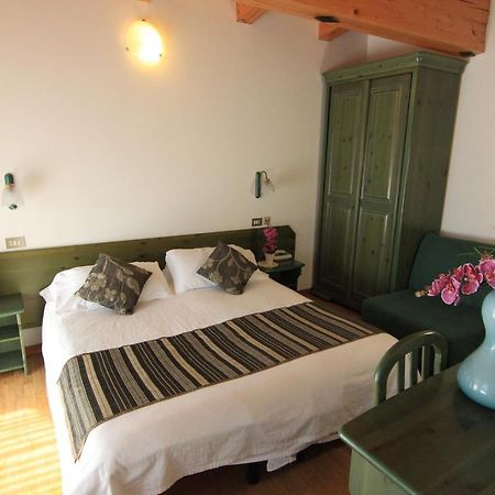 Albergo Ristorante Cacciatori Auronzo di Cadore Eksteriør billede