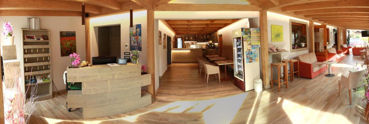 Albergo Ristorante Cacciatori Auronzo di Cadore Eksteriør billede