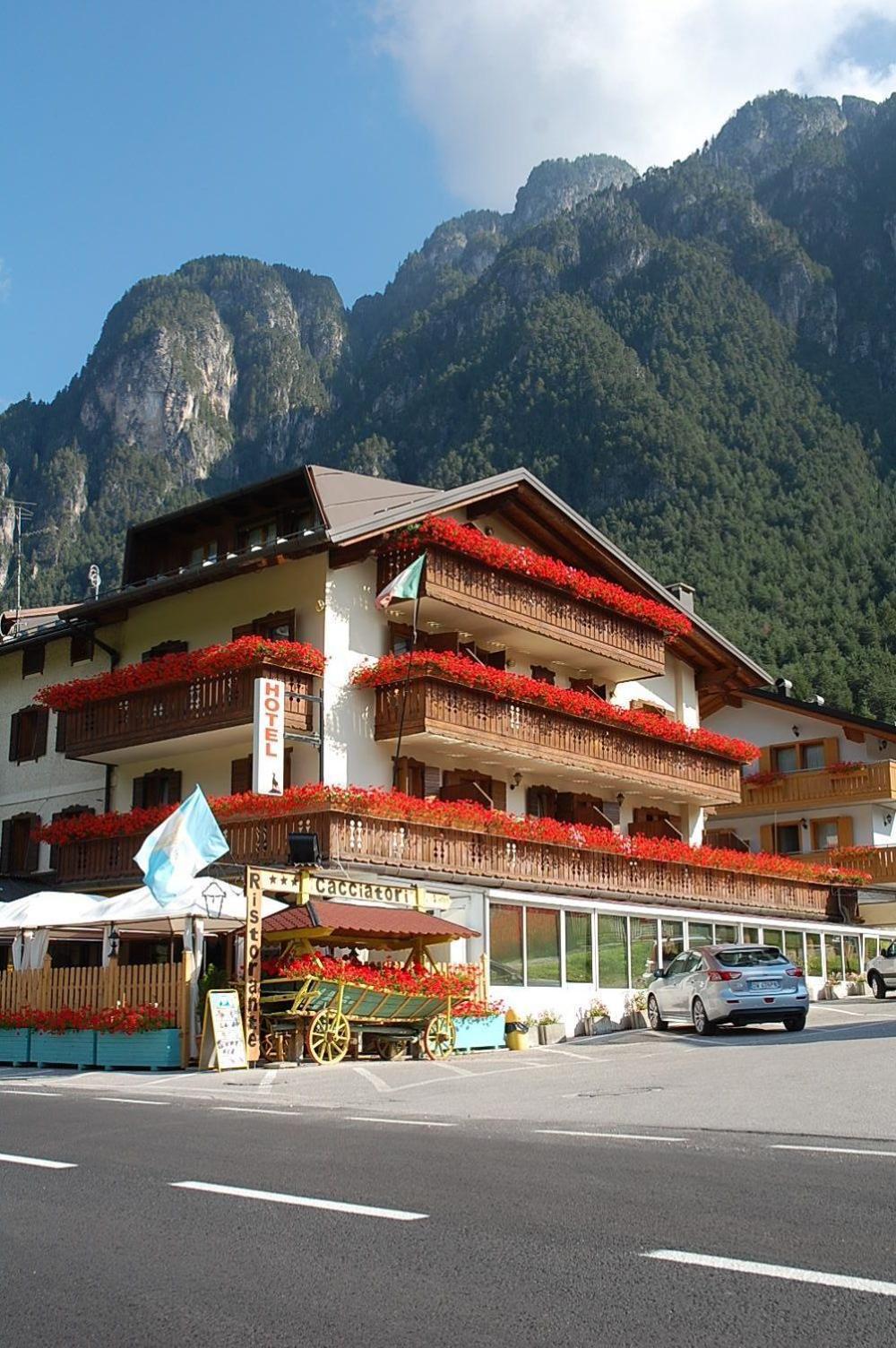 Albergo Ristorante Cacciatori Auronzo di Cadore Eksteriør billede