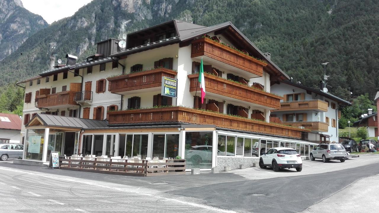 Albergo Ristorante Cacciatori Auronzo di Cadore Eksteriør billede
