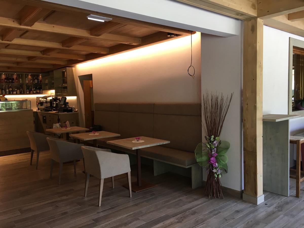 Albergo Ristorante Cacciatori Auronzo di Cadore Eksteriør billede
