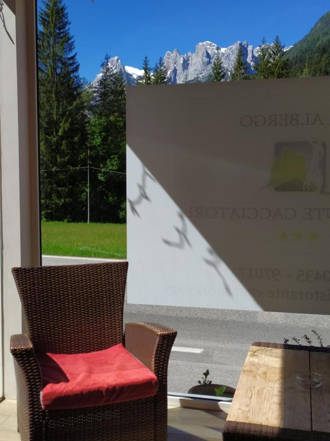Albergo Ristorante Cacciatori Auronzo di Cadore Eksteriør billede